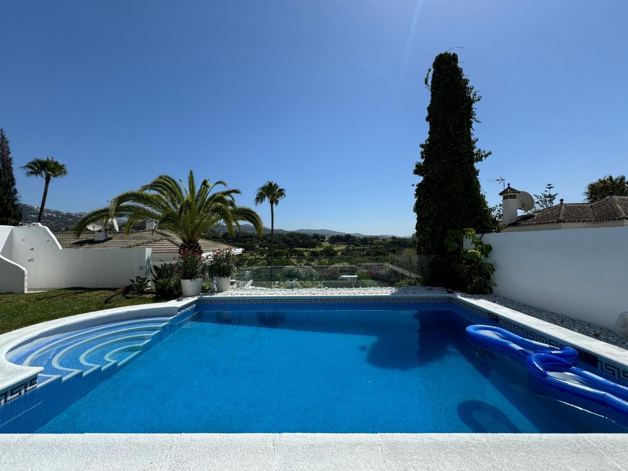 Bed and Breakfast Aurora Boutique House - Only Adults Marbella Esterno foto