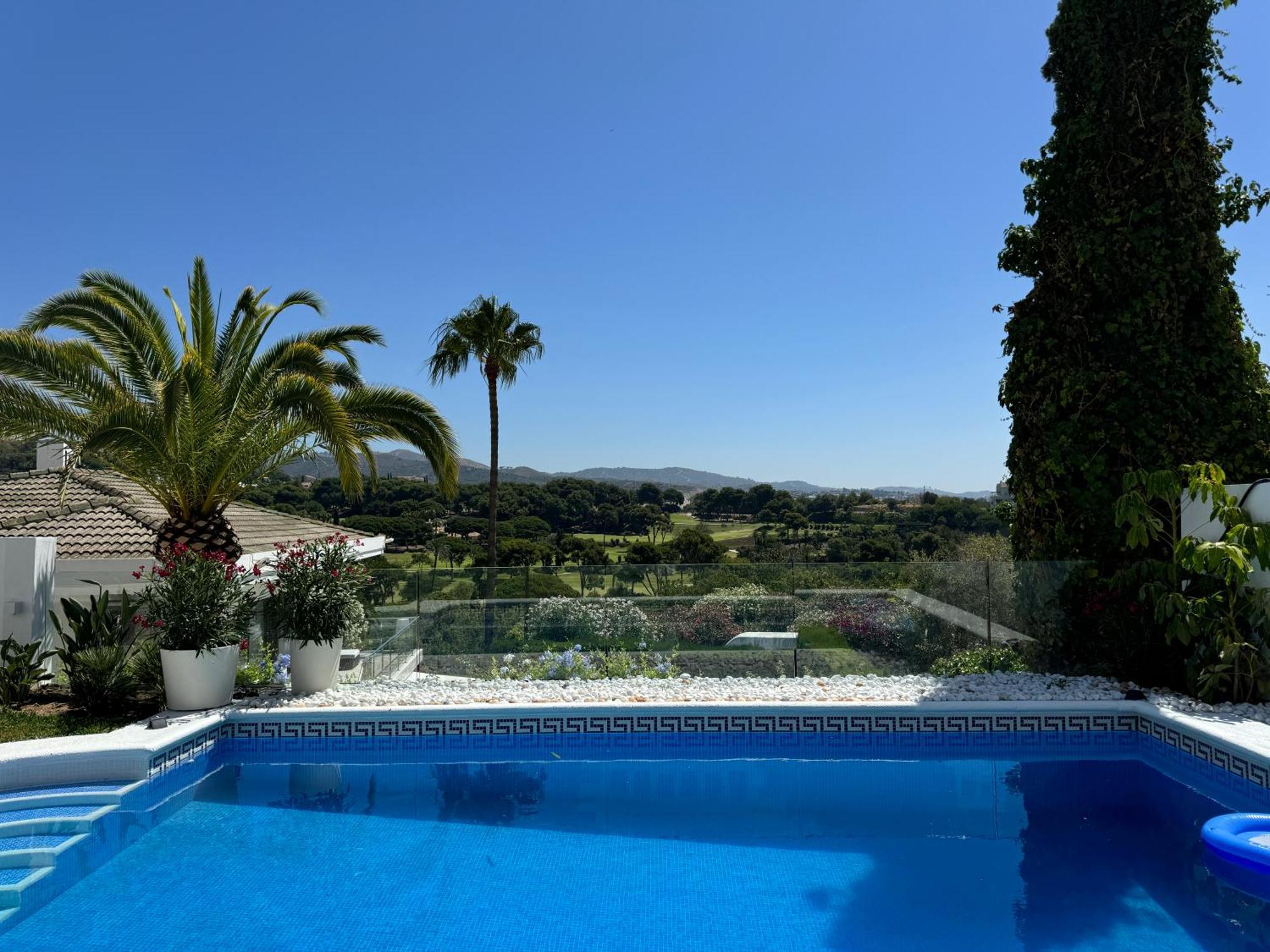 Bed and Breakfast Aurora Boutique House - Only Adults Marbella Esterno foto