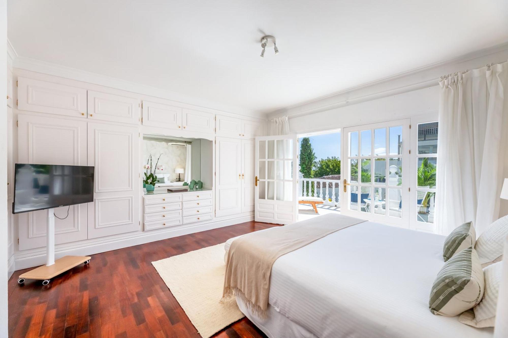 Bed and Breakfast Aurora Boutique House - Only Adults Marbella Esterno foto