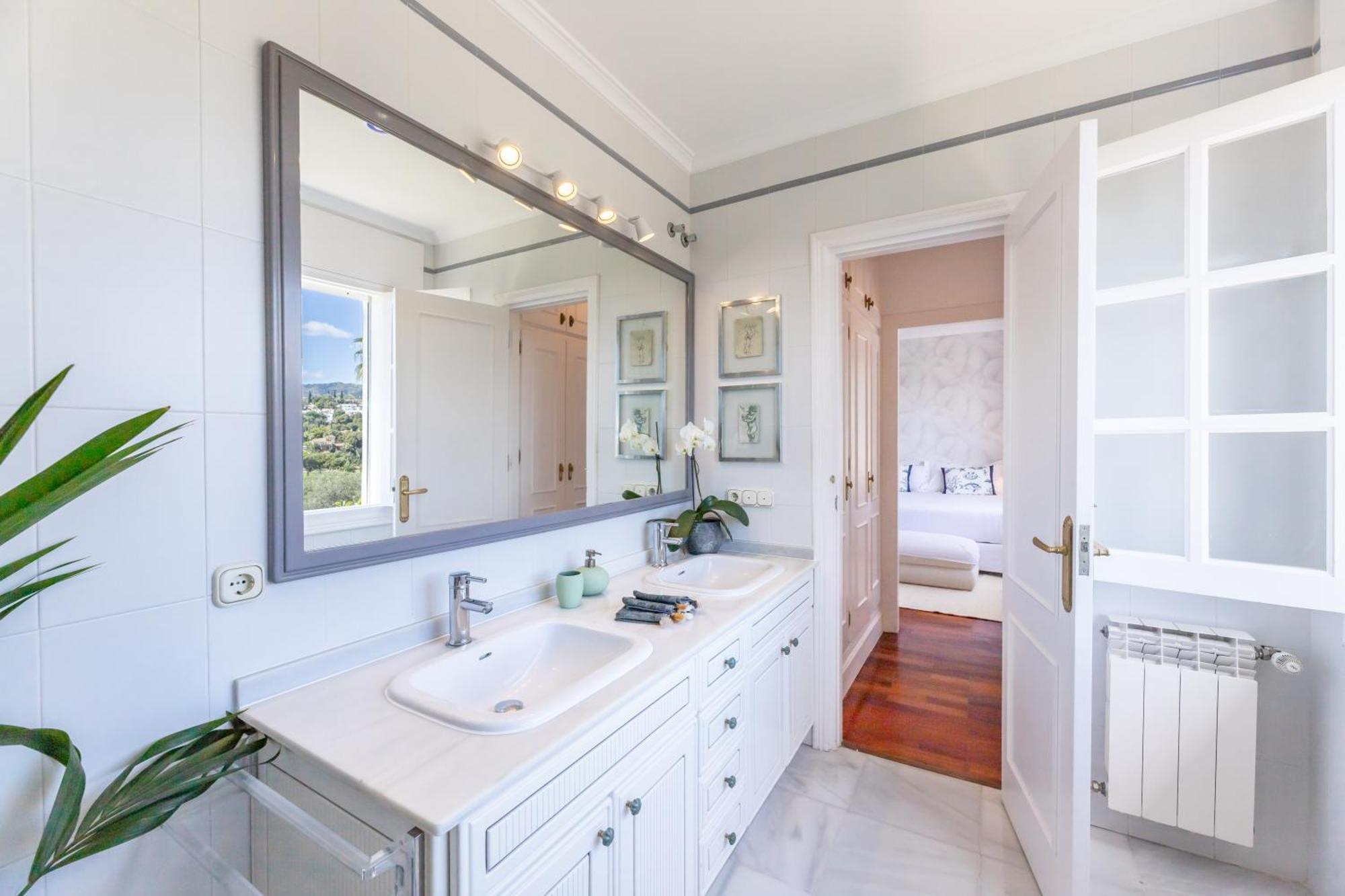 Bed and Breakfast Aurora Boutique House - Only Adults Marbella Esterno foto
